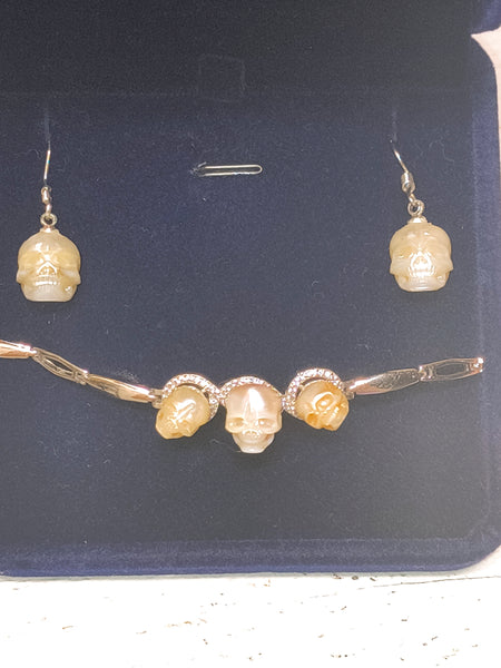 SKULL SHAPED PEARLS